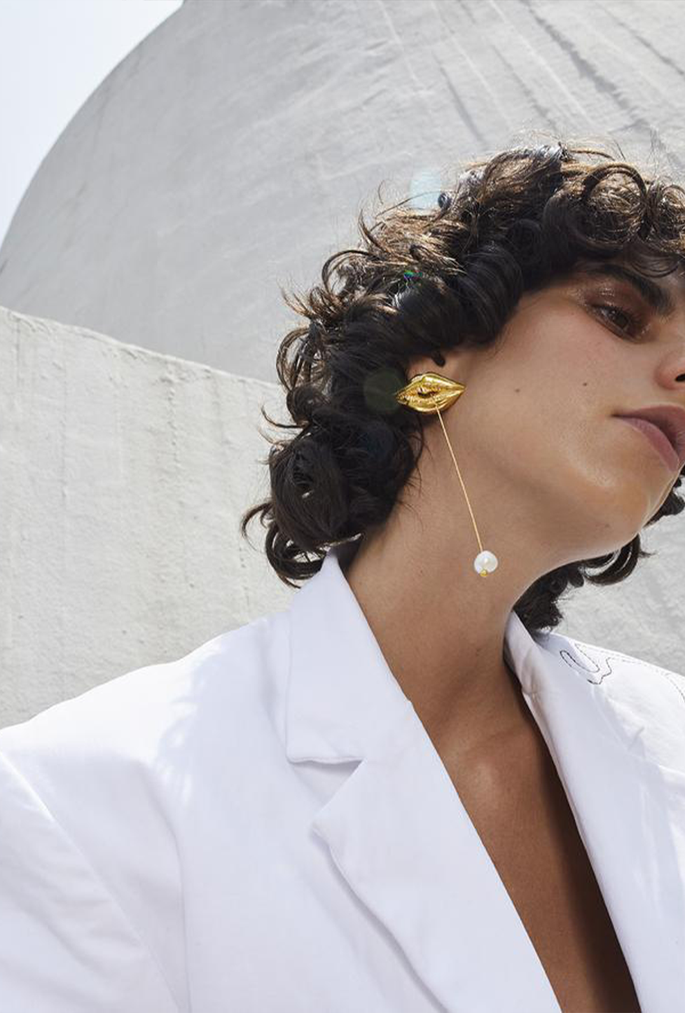 Lips & Pearl Earring